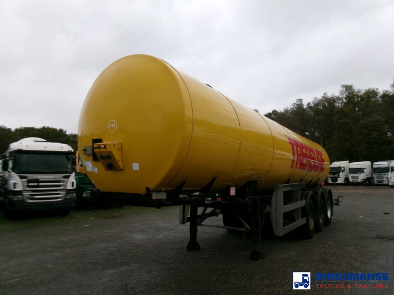 Clayton Food (beer) tank inox 30 m3 / 1 comp - Semi-remorque citerne: photos 1 Clayton Food (beer) tank inox 30 m3 / 1 comp - Semi-remorque citerne: photos 1