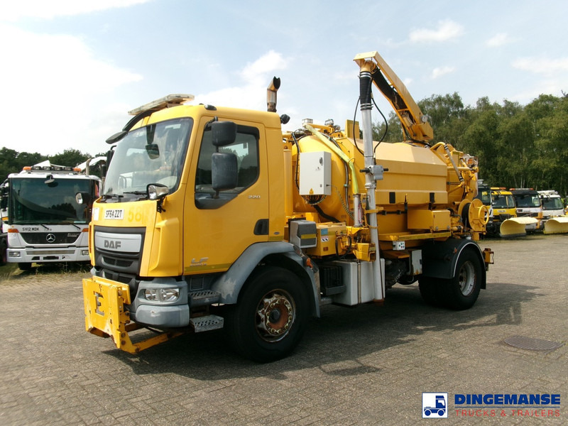 DAF LF 220 4X2 Whale vacuum tank 7 m3 - Camion hydrocureur: photos 5 DAF LF 220 4X2 Whale vacuum tank 7 m3 - Camion hydrocureur: photos 5