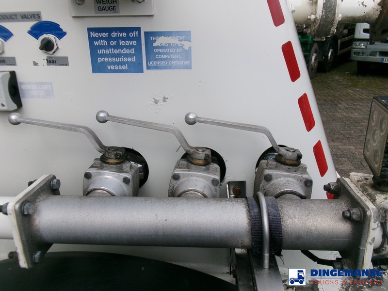 Semi-remorque citerne Feldbinder Powder tank alu 36 m3 / 1 comp: photos 14