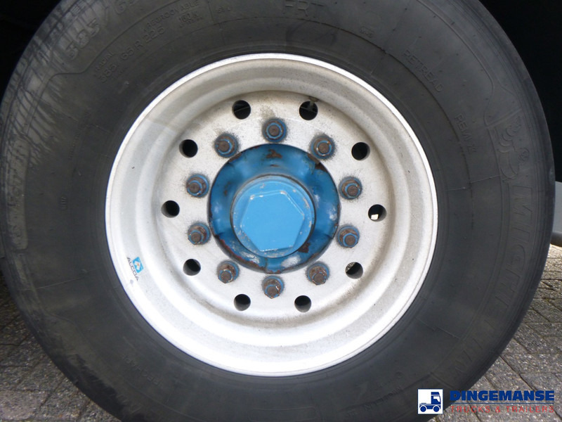 Semi-remorque citerne Guhur Low-pressure gas tank steel 31.5 m3 / 10 bar (methyl chloride): photos 7