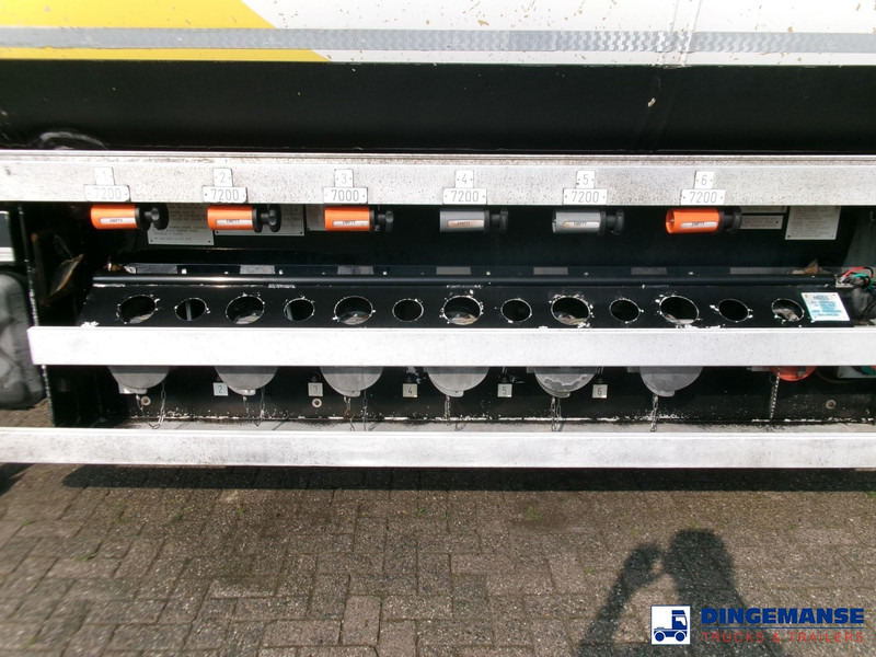 Semi-remorque citerne Lakeland Fuel tank alu 43 m3 / 6 comp: photos 10