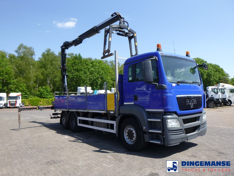 MAN TGS 26.360 6X2 RHD + HMF 1420-K2 + grapple - Camion grue: photos 2 MAN TGS 26.360 6X2 RHD + HMF 1420-K2 + grapple - Camion grue: photos 2