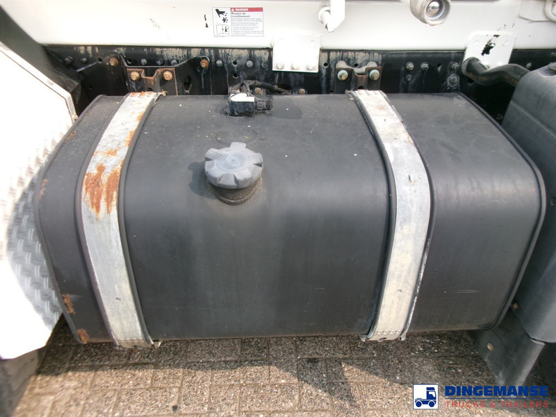 Camion malaxeur MAN TGS 32.360 8X4 Euro 6 Liebherr concrete mixer 8 m3 + belt: photos 10