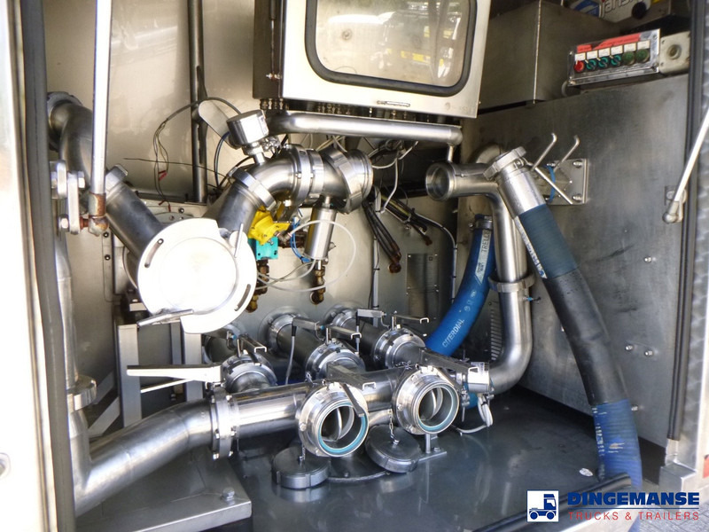 Mafa Food (milk) tank inox 29 m3 / 3 comp + pump en crédit-bail Mafa Food (milk) tank inox 29 m3 / 3 comp + pump: photos 19