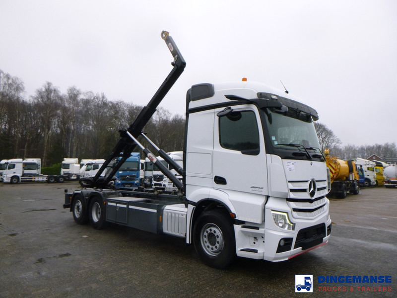 Mercedes-Benz Actros 2843 6x2 Hyva container hook 20t - Camion ampliroll: photos 2 Mercedes-Benz Actros 2843 6x2 Hyva container hook 20t - Camion ampliroll: photos 2