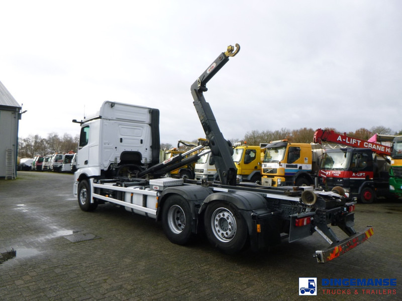 Mercedes-Benz Actros 2843 6x2 Hyva container hook 20t - Camion ampliroll: photos 3 Mercedes-Benz Actros 2843 6x2 Hyva container hook 20t - Camion ampliroll: photos 3