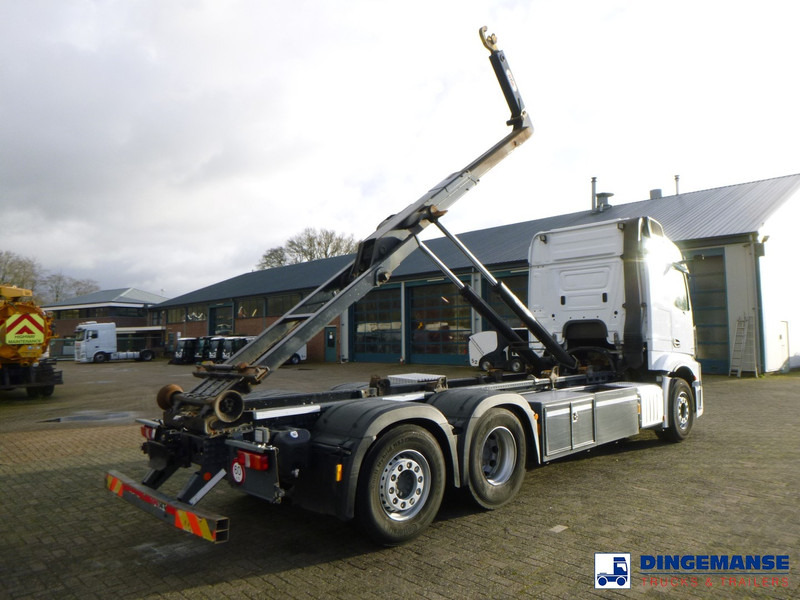 Mercedes-Benz Actros 2843 6x2 Hyva container hook 20t - Camion ampliroll: photos 4 Mercedes-Benz Actros 2843 6x2 Hyva container hook 20t - Camion ampliroll: photos 4