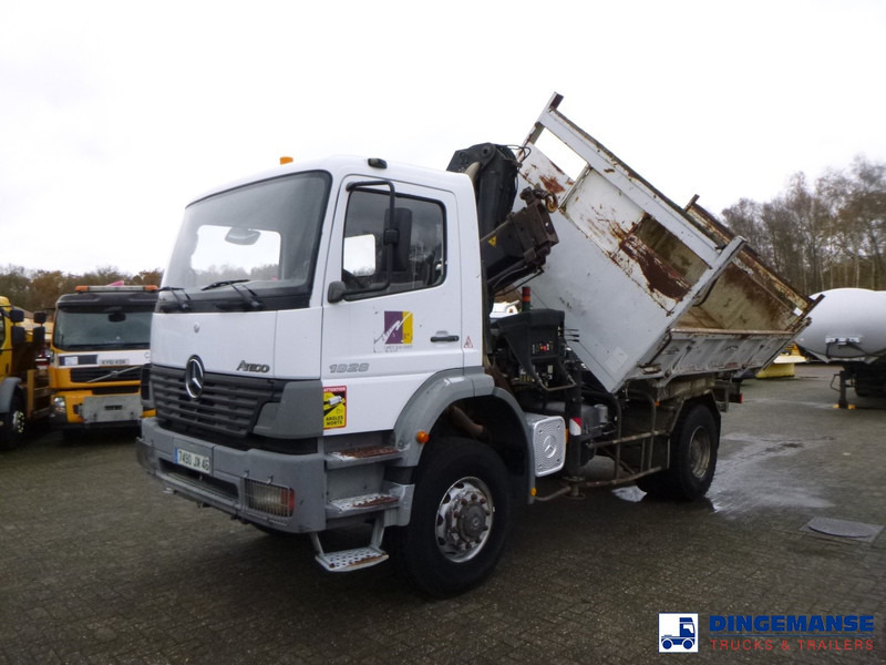 Mercedes-Benz Atego 1828 4x4 tipper + Hiab 166 B-2 CL - Camion grue: photos 5 Mercedes-Benz Atego 1828 4x4 tipper + Hiab 166 B-2 CL - Camion grue: photos 5