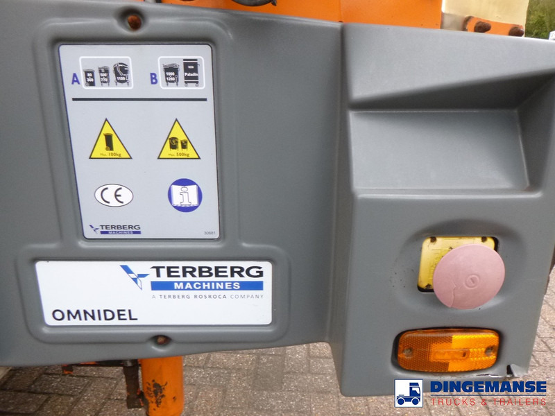 Mercedes-Benz Econic 2629 6x4 RHD Farid refuse truck en crédit-bail Mercedes-Benz Econic 2629 6x4 RHD Farid refuse truck: photos 13