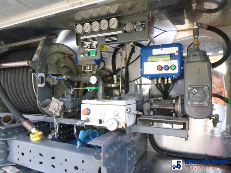 Renault Premium 270.19 dxi 4x2 gas tank 19.4 m3 en crédit-bail Renault Premium 270.19 dxi 4x2 gas tank 19.4 m3: photos 20