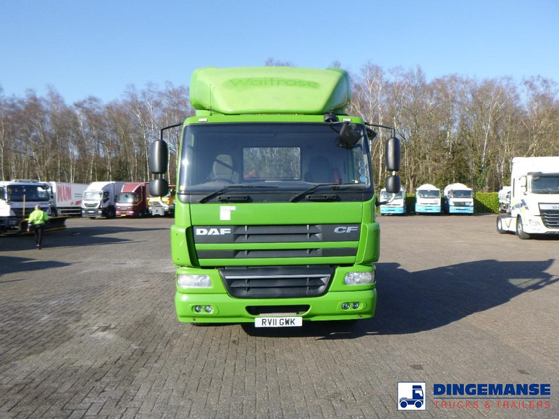 DAF CF 75.310 4x2 RHD - Tracteur routier: photos 5 DAF CF 75.310 4x2 RHD - Tracteur routier: photos 5