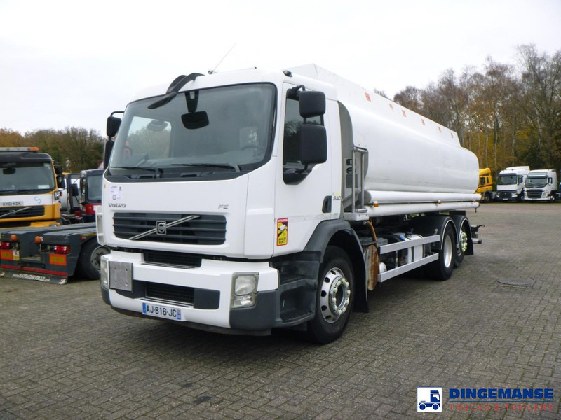 Volvo FE 340 6x2 fuel tank 22.1 m3 / 6 comp - Camion citerne: photos 1 Volvo FE 340 6x2 fuel tank 22.1 m3 / 6 comp - Camion citerne: photos 1