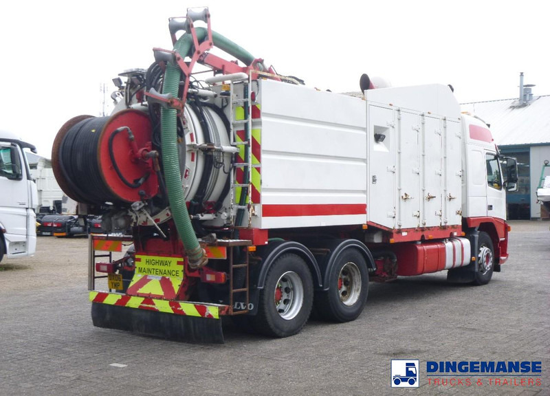 Volvo FM 9 6X4 RHD Eurovac 1200 vacuum tank (tipping) - Camion hydrocureur: photos 3 Volvo FM 9 6X4 RHD Eurovac 1200 vacuum tank (tipping) - Camion hydrocureur: photos 3