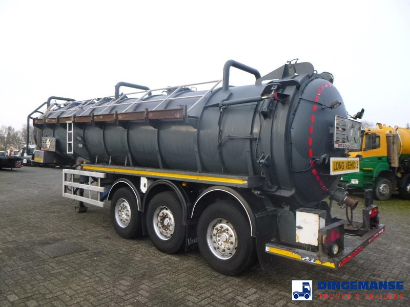 WHALE Vacuum tank inox 30 m3 / 1 comp + pump - Semi-remorque citerne: photos 3 WHALE Vacuum tank inox 30 m3 / 1 comp + pump - Semi-remorque citerne: photos 3