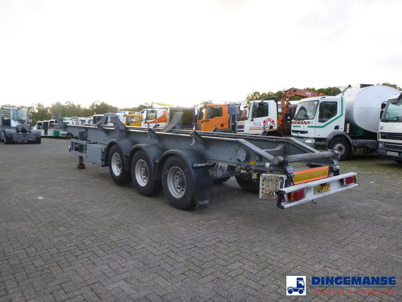 Filiat 3-axle tank trailer chassis incl supports - Semi-remorque citerne: photos 3 Filiat 3-axle tank trailer chassis incl supports - Semi-remorque citerne: photos 3