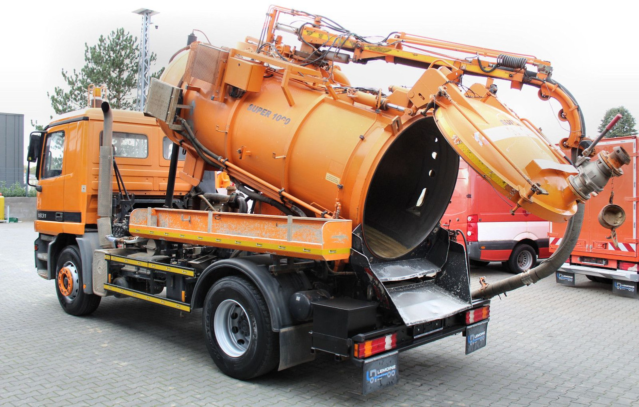 Mercedes-Benz Actros 1831 4x2 Hellmers 6,5m³ V2A INOX Kipper - Camion hydrocureur: photos 3 Mercedes-Benz Actros 1831 4x2 Hellmers 6,5m³ V2A INOX Kipper - Camion hydrocureur: photos 3