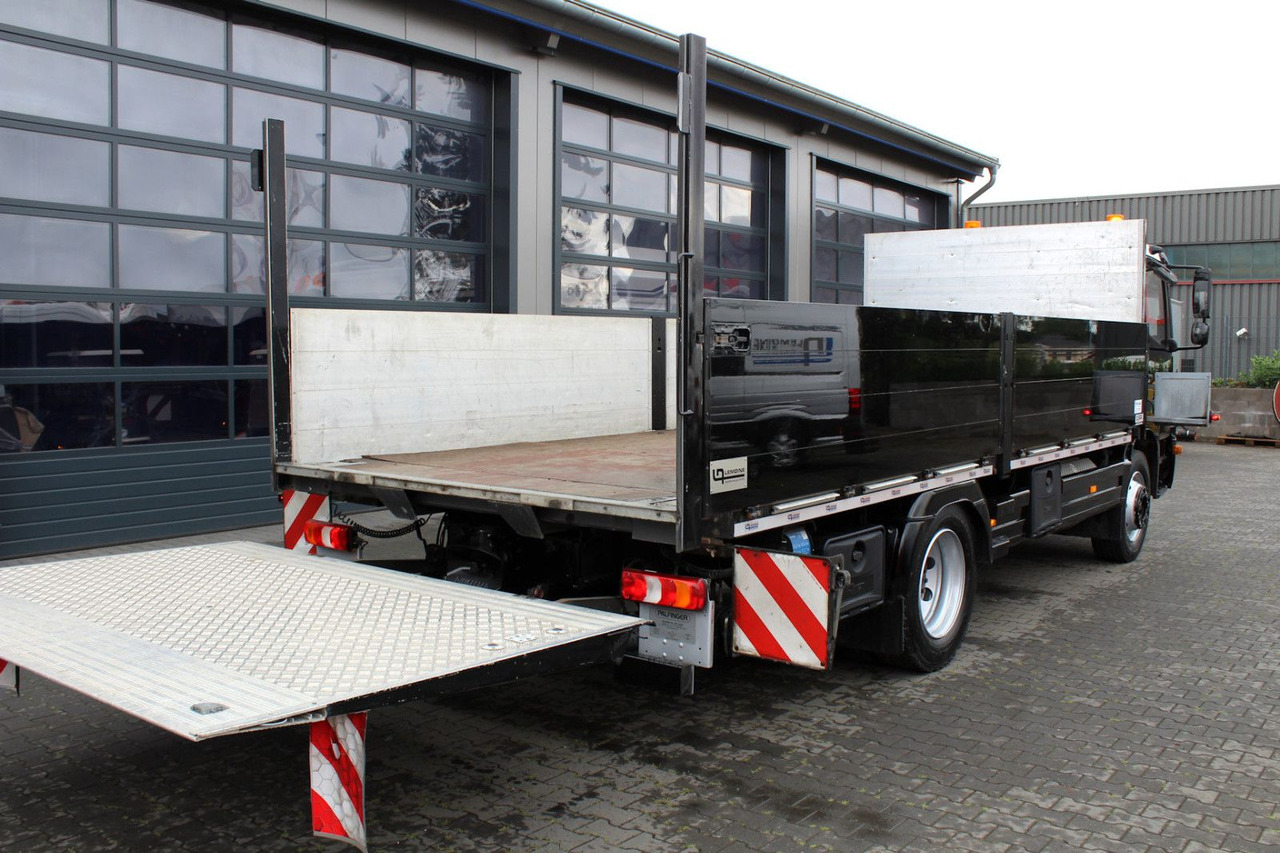 Mercedes-Benz Atego 1527 4x2 Pritsche + Ladebordwand - Camion plateau: photos 5 Mercedes-Benz Atego 1527 4x2 Pritsche + Ladebordwand - Camion plateau: photos 5