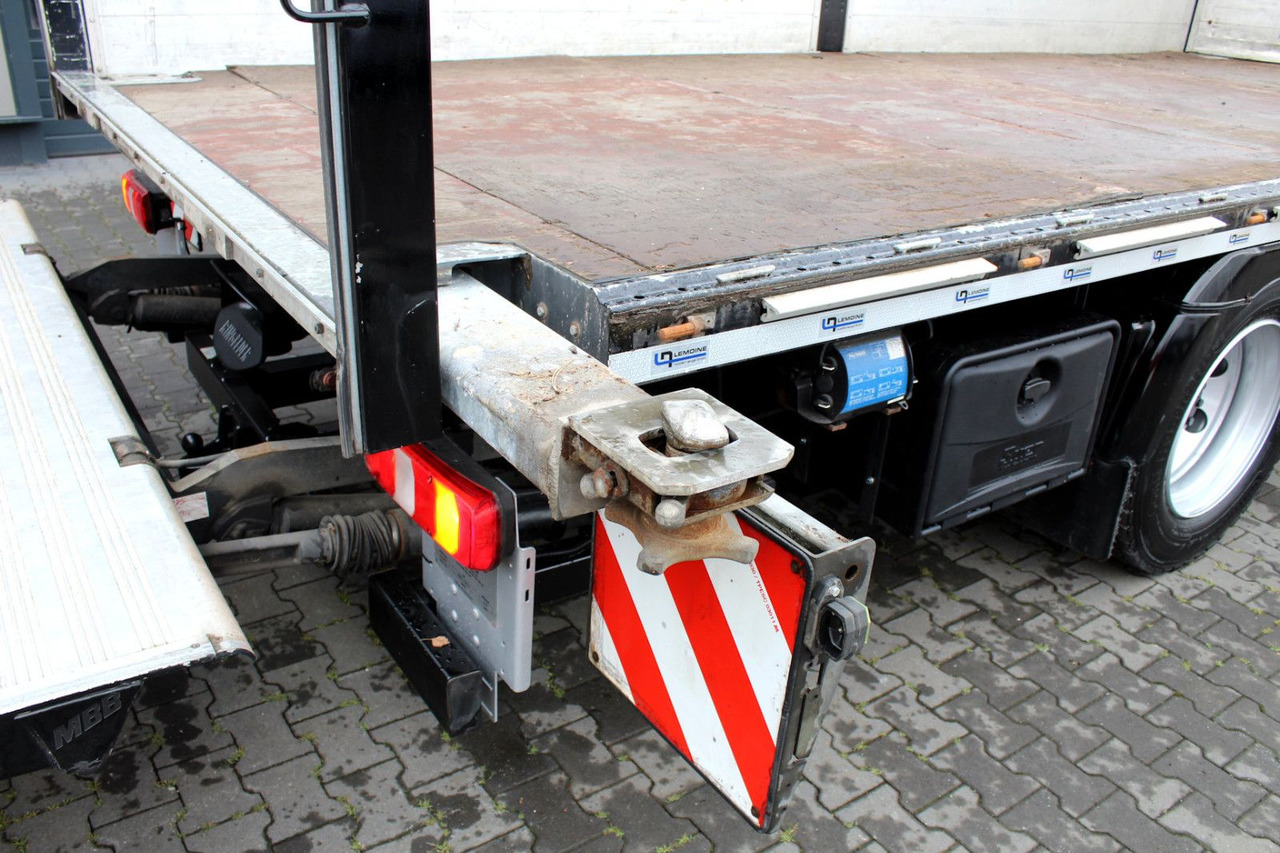 Camion plateau Mercedes-Benz Atego 1527 4x2 Pritsche + Ladebordwand: photos 9 Camion plateau Mercedes-Benz Atego 1527 4x2 Pritsche + Ladebordwand: photos 9