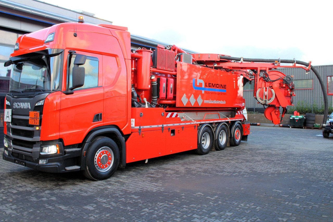 Scania R450 8x4 Kroll 19m³ W-Rückgewinner Kombi-HD +ADR - Camion hydrocureur: photos 2 Scania R450 8x4 Kroll 19m³ W-Rückgewinner Kombi-HD +ADR - Camion hydrocureur: photos 2