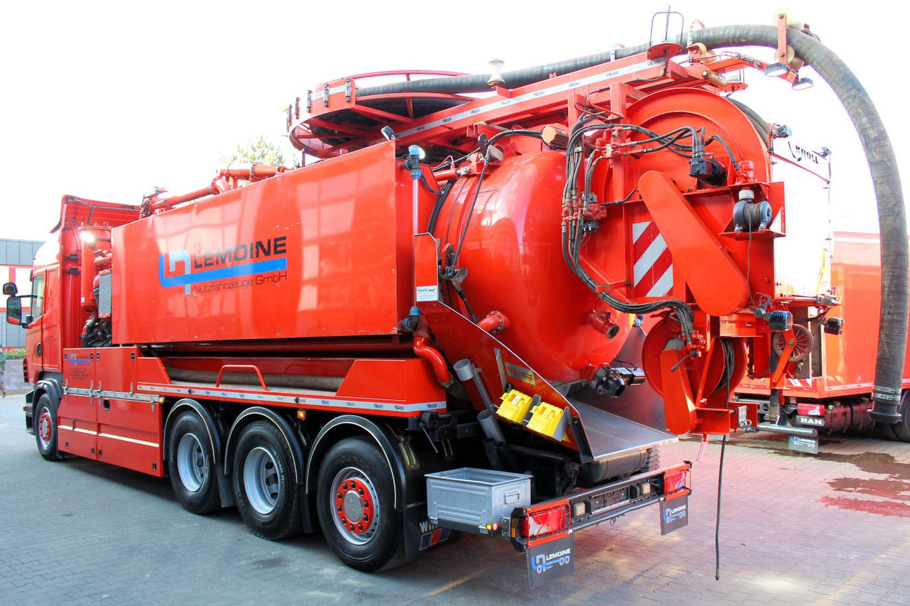 Scania R560 V8 8x4 Kroll 20m³ WRG 2x HD-Pumpe 620 Liter - Camion hydrocureur: photos 5 Scania R560 V8 8x4 Kroll 20m³ WRG 2x HD-Pumpe 620 Liter - Camion hydrocureur: photos 5