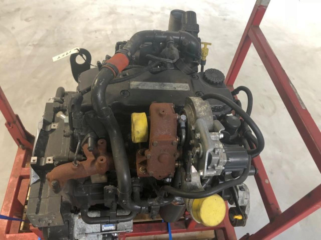 Cummins QSB4.5 152 - Moteur: photos 1 Cummins QSB4.5 152 - Moteur: photos 1