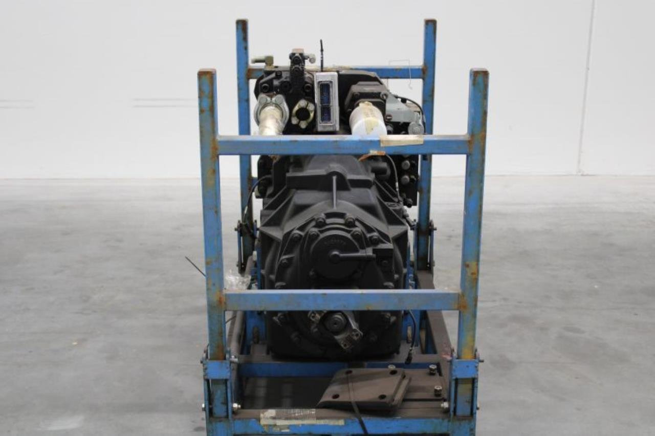 Dana TE10 - Transmission pour Matériel de manutention: photos 2 Dana TE10 - Transmission pour Matériel de manutention: photos 2