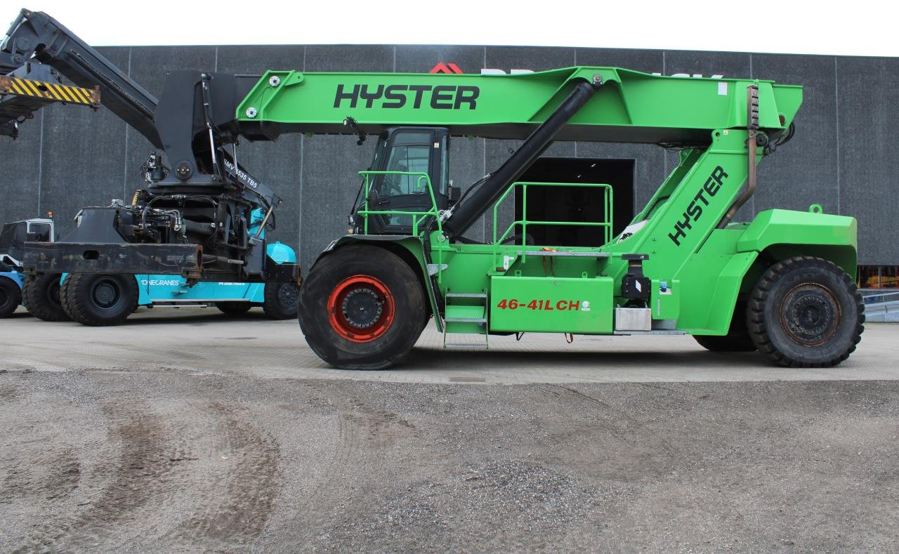 Hyster RS46-41L CH - Reach stacker: photos 1 Hyster RS46-41L CH - Reach stacker: photos 1