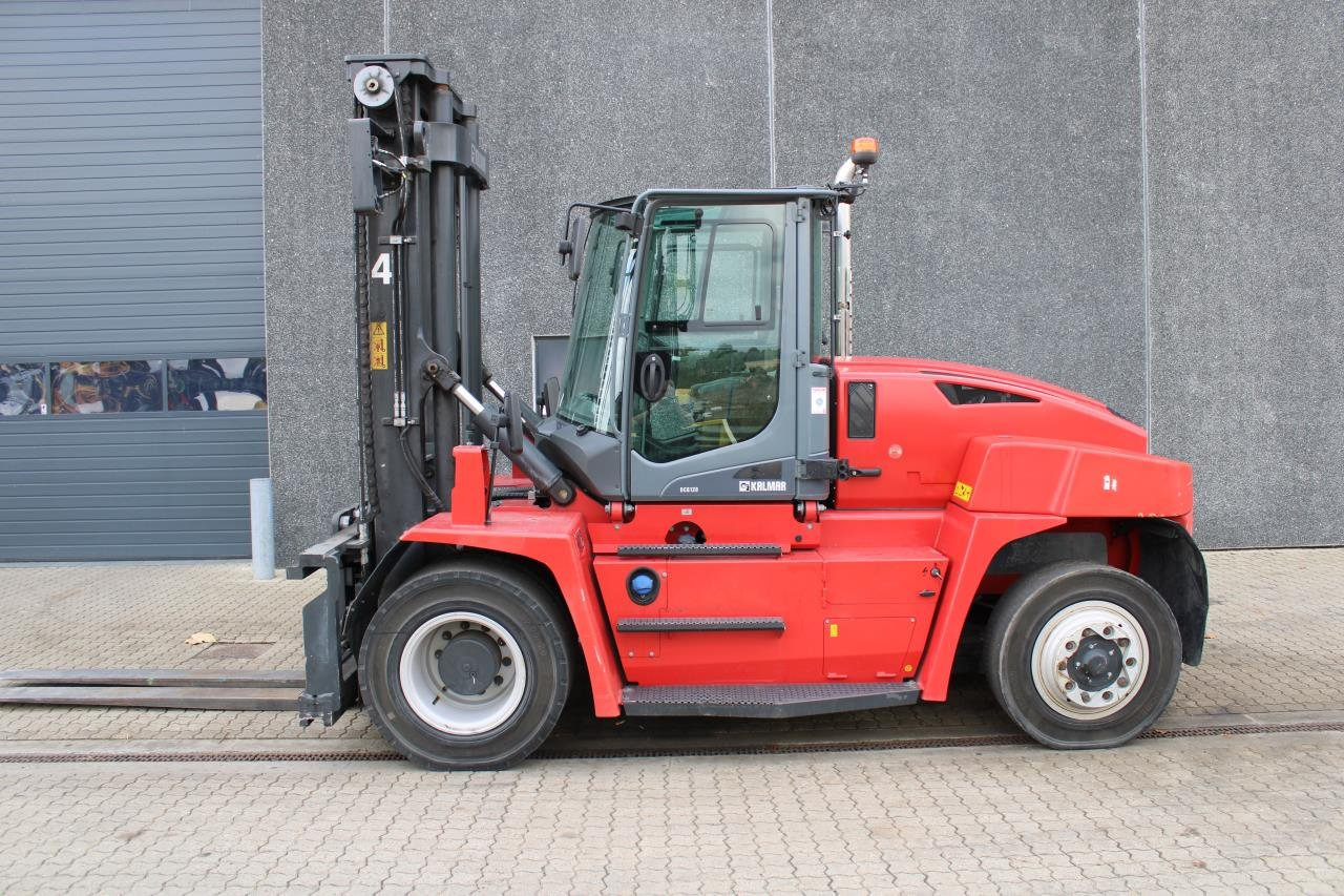 Kalmar DCG120-6 - Chariot élévateur diesel: photos 1 Kalmar DCG120-6 - Chariot élévateur diesel: photos 1