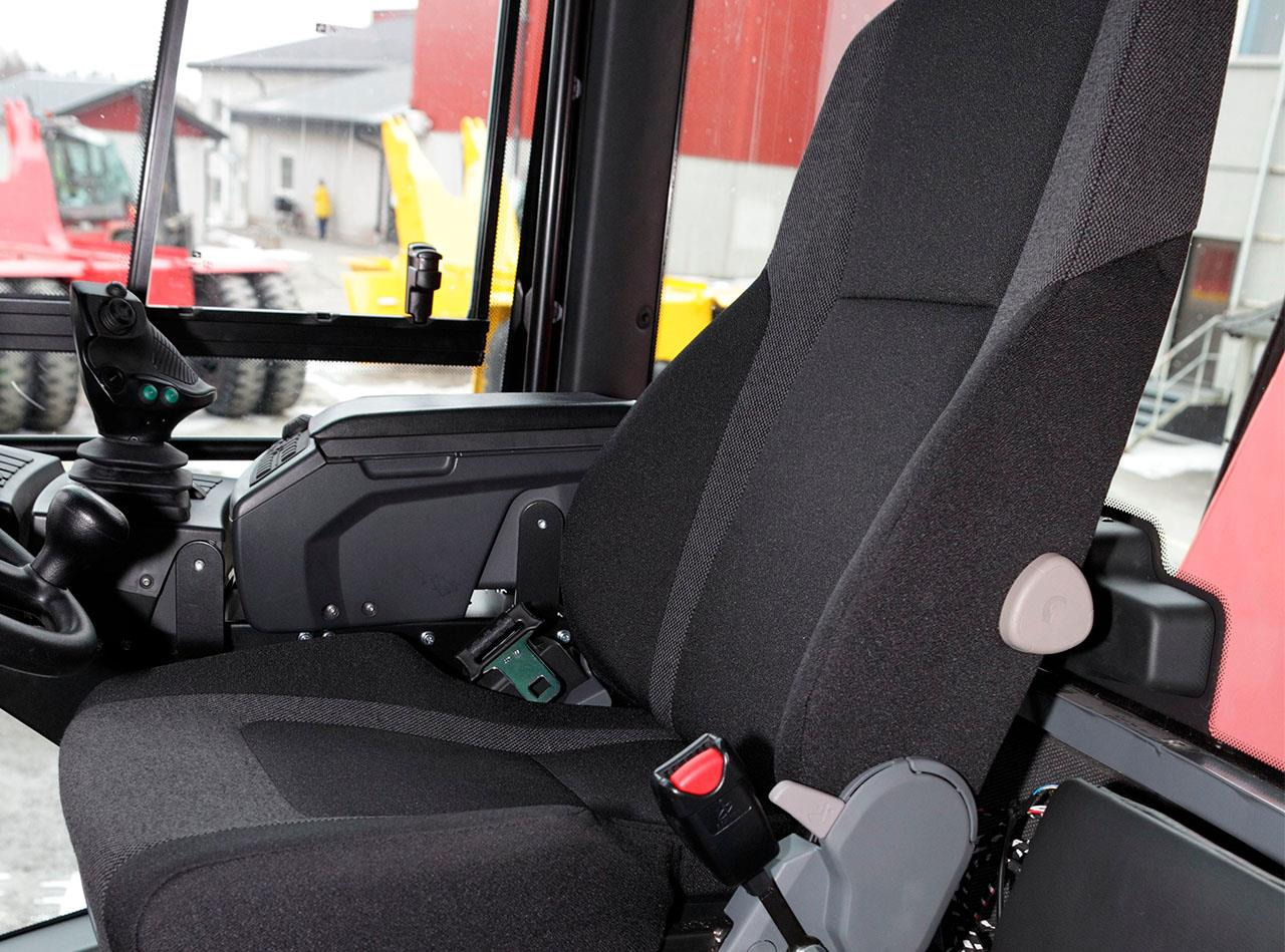 Kalmar DRG450-65S5XE - Reach stacker: photos 3 Kalmar DRG450-65S5XE - Reach stacker: photos 3