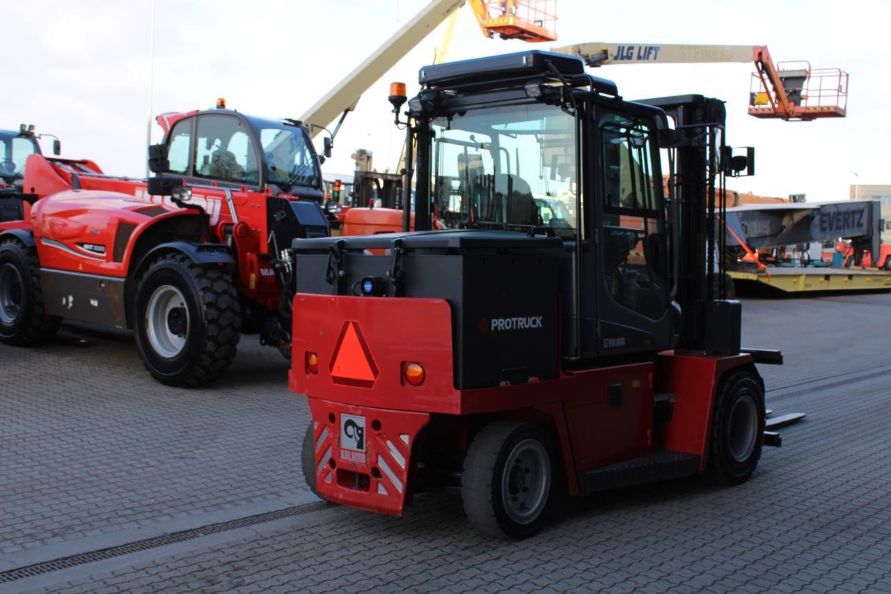 Kalmar ECG55-6 - Chariot élévateur électrique: photos 3 Kalmar ECG55-6 - Chariot élévateur électrique: photos 3