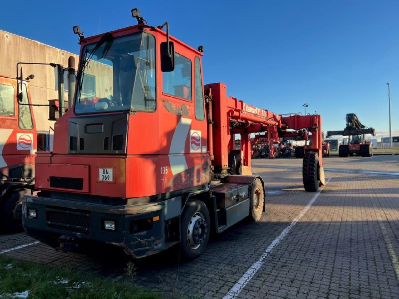 Kalmar TT618 - Tracteur portuaire: photos 2 Kalmar TT618 - Tracteur portuaire: photos 2