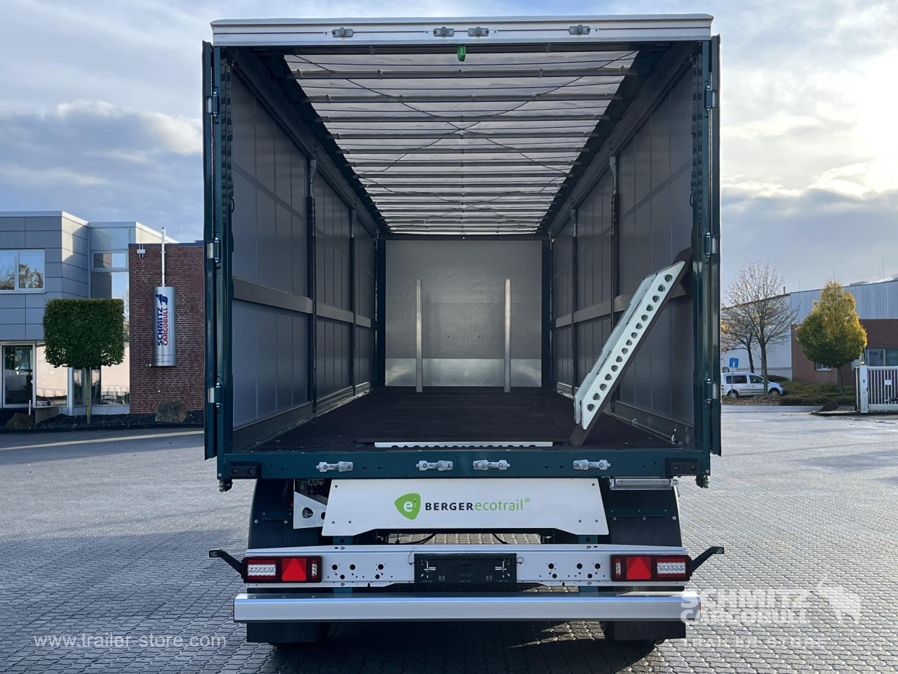 BERGER Auflieger Curtainsider Coil - Semi-remorque rideaux coulissants: photos 5 BERGER Auflieger Curtainsider Coil - Semi-remorque rideaux coulissants: photos 5