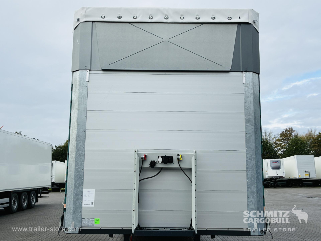 BERGER Auflieger Curtainsider Mega - Semi-remorque rideaux coulissants: photos 4 BERGER Auflieger Curtainsider Mega - Semi-remorque rideaux coulissants: photos 4