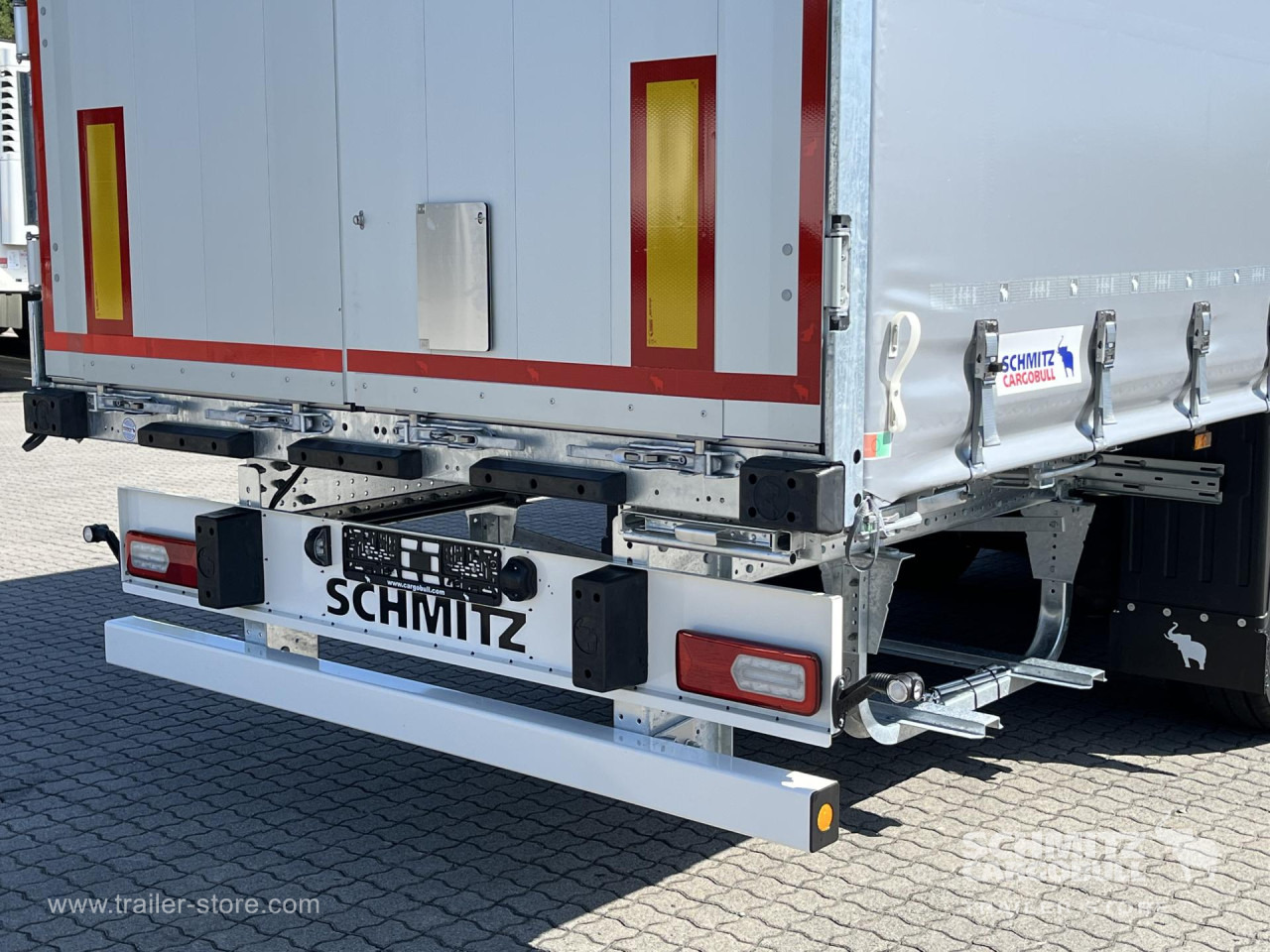 SCHMITZ Auflieger Curtainsider Standard - Semi-remorque rideaux coulissants: photos 2 SCHMITZ Auflieger Curtainsider Standard - Semi-remorque rideaux coulissants: photos 2