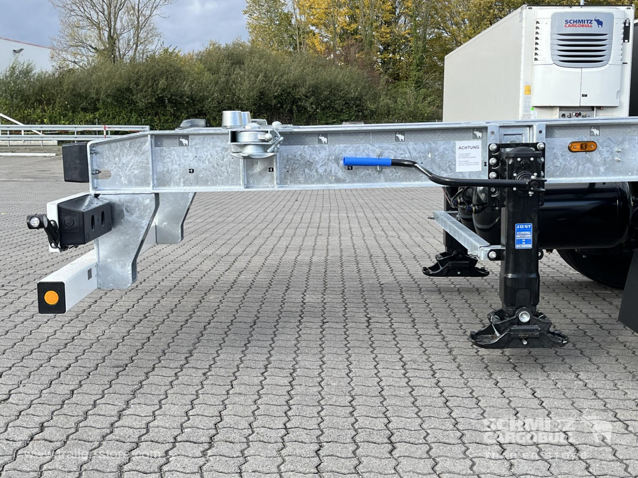 SCHMITZ Zentralachsanhänger Wechselfahrgestell - Remorque porte-conteneur/ Caisse mobile: photos 2 SCHMITZ Zentralachsanhänger Wechselfahrgestell - Remorque porte-conteneur/ Caisse mobile: photos 2