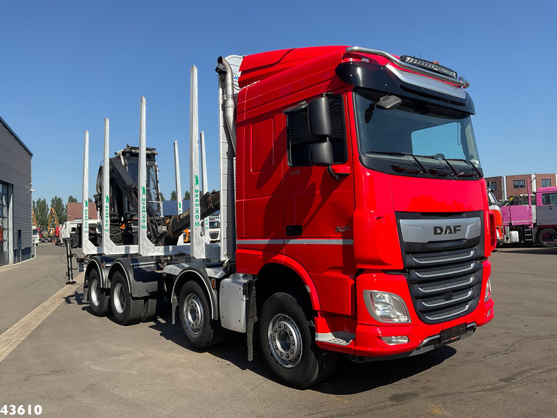 DAF FAD XF 530 8x4 Holzkran - Camion grue: photos 4 DAF FAD XF 530 8x4 Holzkran - Camion grue: photos 4
