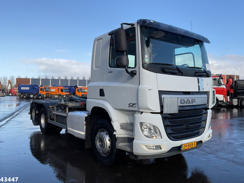 DAF FAN CF 440 Euro 6 20 Ton haakarmsysteem - Camion ampliroll: photos 4 DAF FAN CF 440 Euro 6 20 Ton haakarmsysteem - Camion ampliroll: photos 4