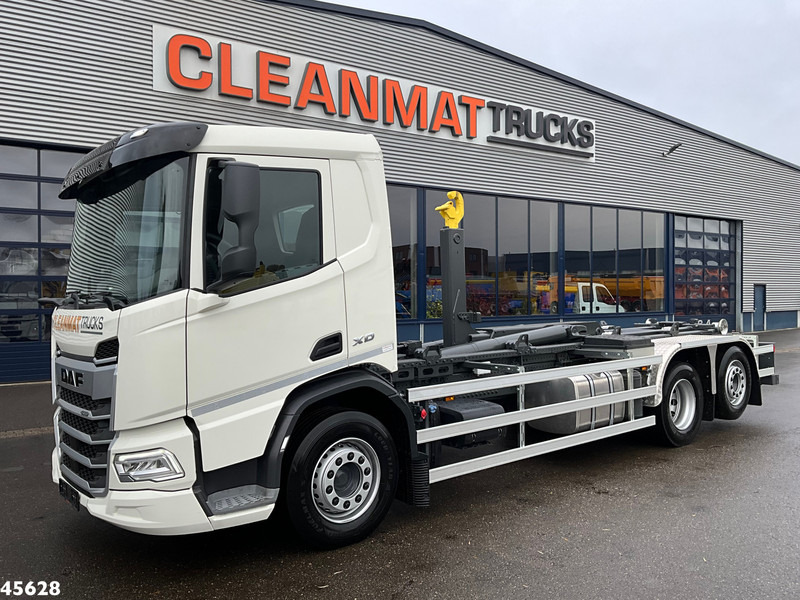 DAF FAN XD 450 Euro 6 Hyva 26 Ton haakarmsysteem - Camion ampliroll: photos 2 DAF FAN XD 450 Euro 6 Hyva 26 Ton haakarmsysteem - Camion ampliroll: photos 2