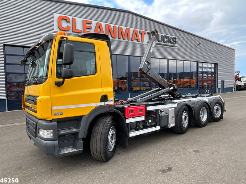 DAF FAQ 85 CF 410 8x2 Hiab 26 Ton haakarmsysteem Just 255.550 km! - Camion ampliroll: photos 1 DAF FAQ 85 CF 410 8x2 Hiab 26 Ton haakarmsysteem Just 255.550 km! - Camion ampliroll: photos 1