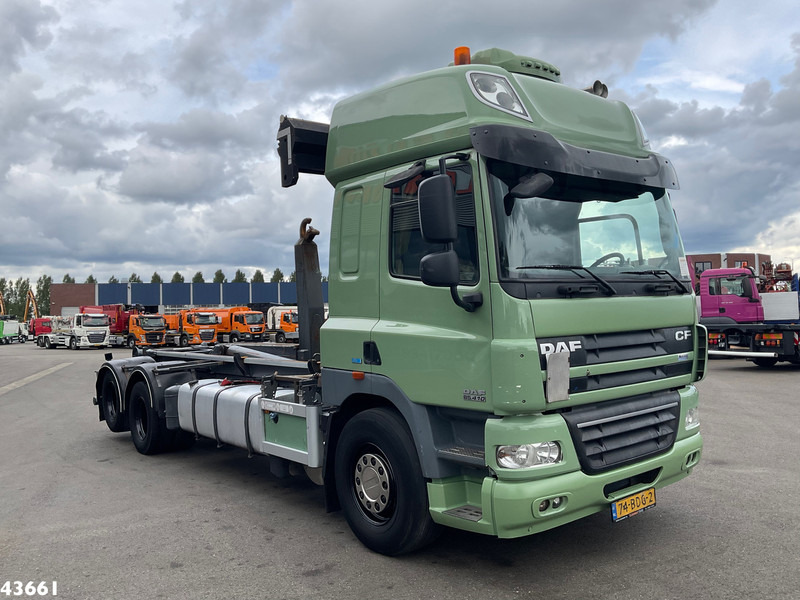 DAF FAS 85 CF 410 VDL 21 Ton haakarmsysteem - Camion ampliroll: photos 3 DAF FAS 85 CF 410 VDL 21 Ton haakarmsysteem - Camion ampliroll: photos 3