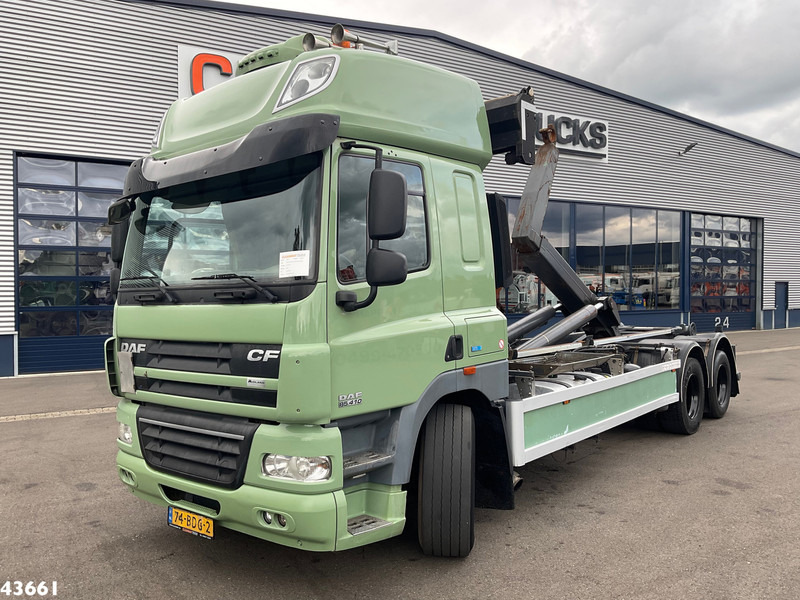 DAF FAS 85 CF 410 VDL 21 Ton haakarmsysteem - Camion ampliroll: photos 1 DAF FAS 85 CF 410 VDL 21 Ton haakarmsysteem - Camion ampliroll: photos 1