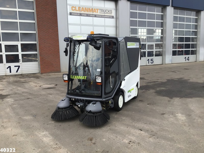 Green machine 500 ZE PLUS Electric sweeper - Balayeuse de voirie, Utilitaire électrique compact: photos 1 Green machine 500 ZE PLUS Electric sweeper - Balayeuse de voirie, Utilitaire électrique compact: photos 1