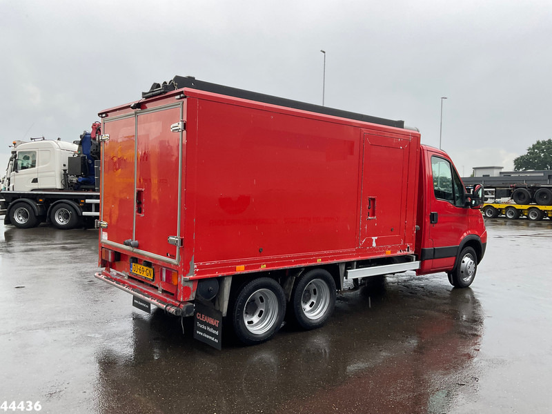 Iveco Daily 40C18 + Veldhuizen oplegger ROM Hogedrukinstallatie - Camion hydrocureur: photos 4 Iveco Daily 40C18 + Veldhuizen oplegger ROM Hogedrukinstallatie - Camion hydrocureur: photos 4