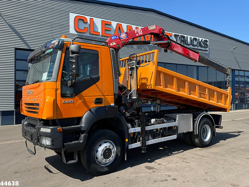 Iveco Trakker AD 190T44W 4x4 HMF 9 Tonmeter laadkraan Just 292.249 km! - Camion benne, Camion grue: photos 1 Iveco Trakker AD 190T44W 4x4 HMF 9 Tonmeter laadkraan Just 292.249 km! - Camion benne, Camion grue: photos 1