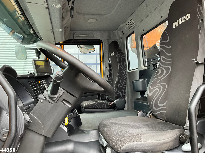 Camion ampliroll, Camion grue Iveco Trakker AD380T41W 8x6 Euro 6 HMF 19 Tonmeter Z-kraan: photos 20