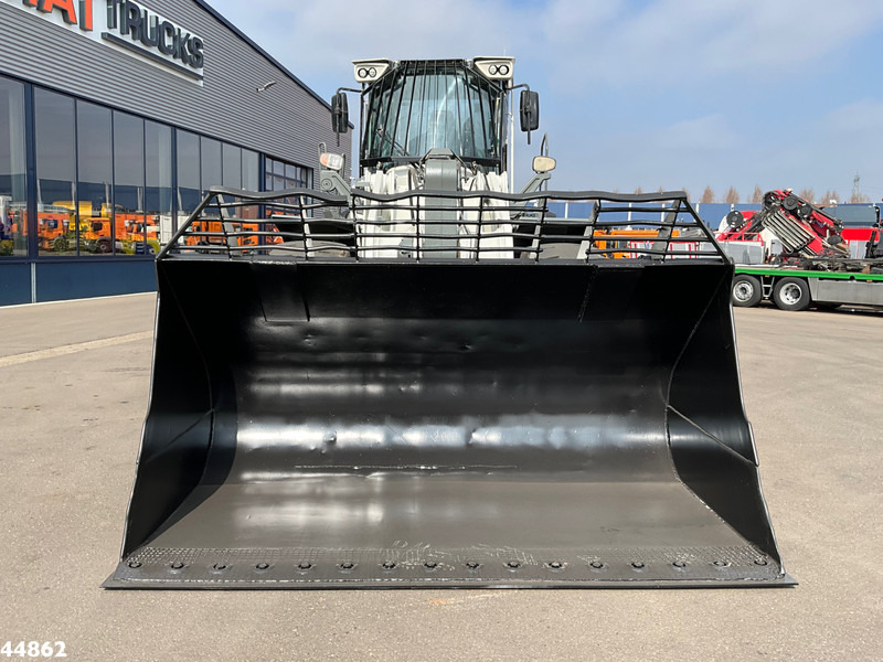 Chargeuse sur pneus Liebherr L566 Wheel loader: photos 9