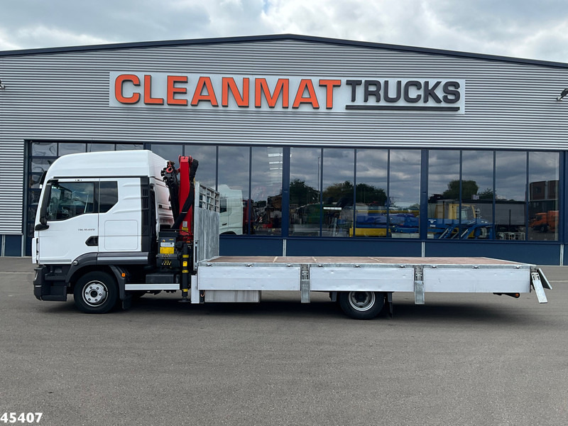MAN TGL 12.220 Euro 6 Palfinger 11 Tonmeter laadkraan Just 60.518 km! - Camion grue: photos 4 MAN TGL 12.220 Euro 6 Palfinger 11 Tonmeter laadkraan Just 60.518 km! - Camion grue: photos 4