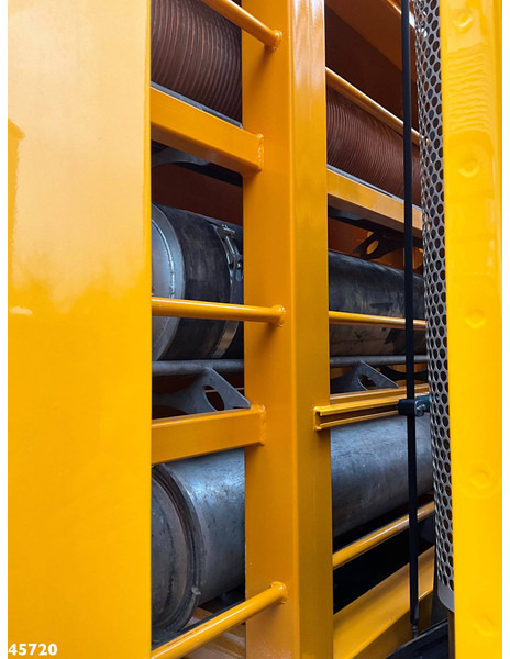 MAN TGS 35.500 8x4 Euro 6 MTS Saugbagger Just 40.559 km! en crédit-bail MAN TGS 35.500 8x4 Euro 6 MTS Saugbagger Just 40.559 km!: photos 9 MAN TGS 35.500 8x4 Euro 6 MTS Saugbagger Just 40.559 km! en crédit-bail MAN TGS 35.500 8x4 Euro 6 MTS Saugbagger Just 40.559 km!: photos 9