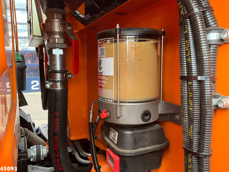 Benne à ordures ménagères Mercedes-Benz Actros 2533 Euro 6 Zoeller 22m³: photos 10 Benne à ordures ménagères Mercedes-Benz Actros 2533 Euro 6 Zoeller 22m³: photos 10