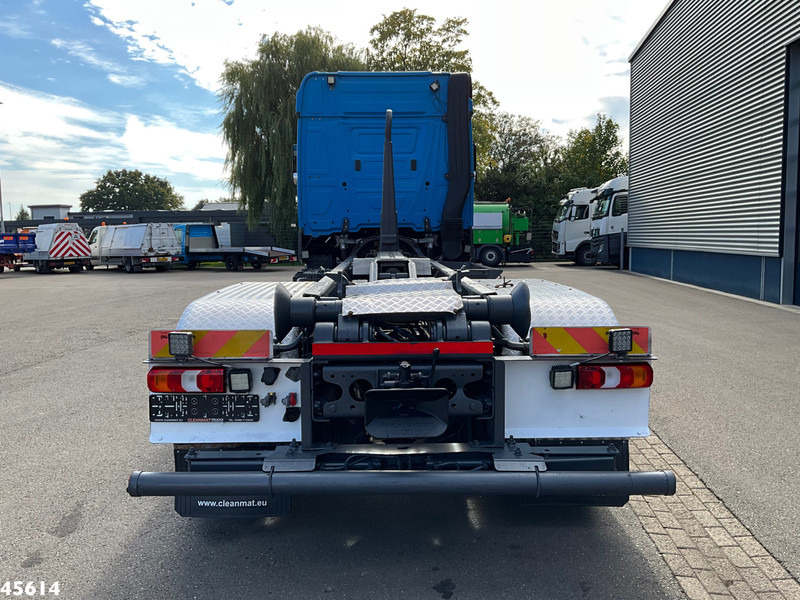 Mercedes-Benz Actros 2545 Euro 6 AJK 25 Tonmeter haakarmsysteem - Camion ampliroll: photos 3 Mercedes-Benz Actros 2545 Euro 6 AJK 25 Tonmeter haakarmsysteem - Camion ampliroll: photos 3